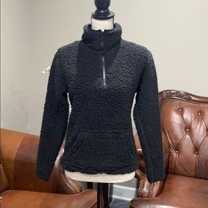 Derek heart black sweater size S